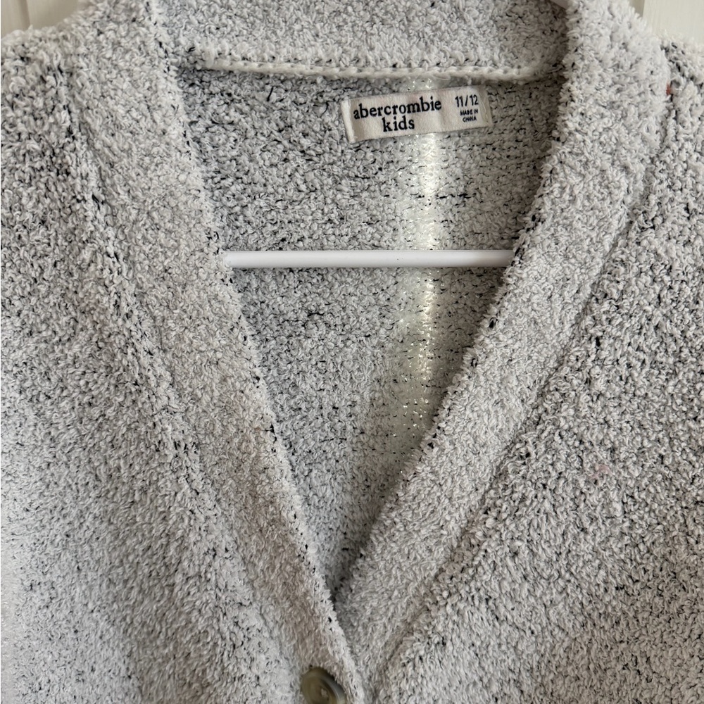 Abercrombie Kids Cardigan size 11-12 - Picture 2 of 3